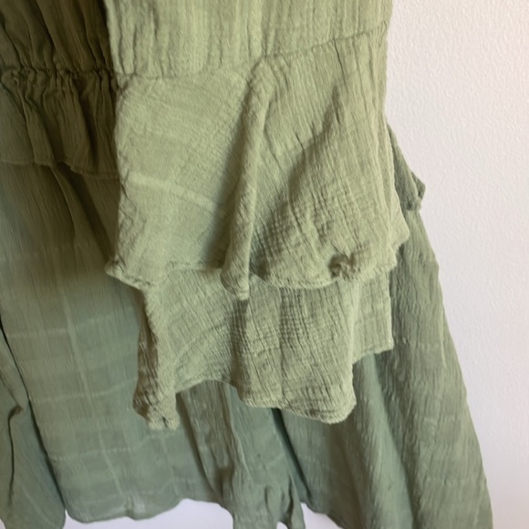 Olive green ruffle 3/4 sleeve midi dress - Picture 4 of 5